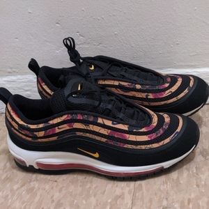 NWOT Nike Air Max 97